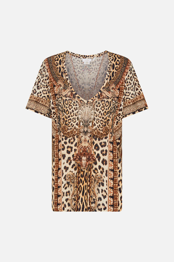 CAMILLA - RELAXED V NECK TEE ALL OVER PRINT STANDIND OVATION