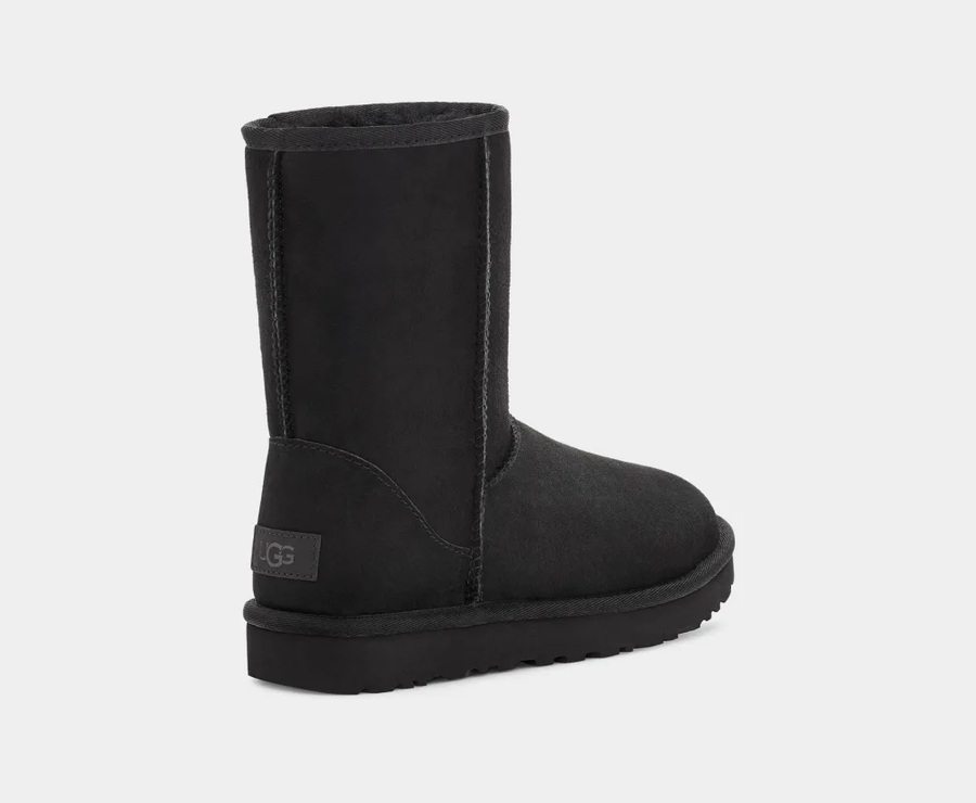 UGG - CLASSIC SHORT BLACK