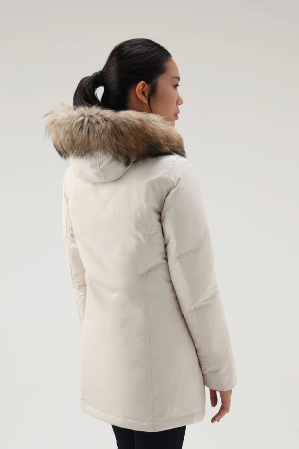 WOOLRICH LUXURY ARCTIC RACCOON PARKA MILKY CREAM