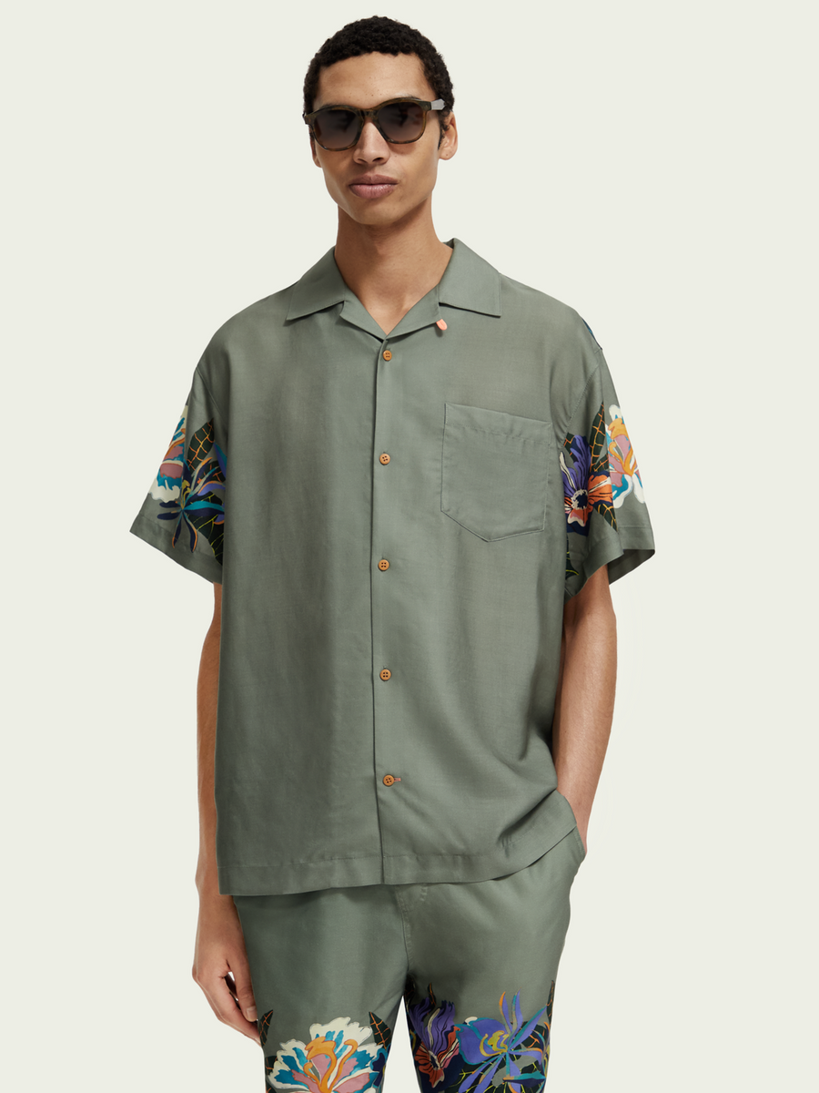 SCOTCH & SODA - PRINTED CAMP SHIRT GREEN TENNIS AOP