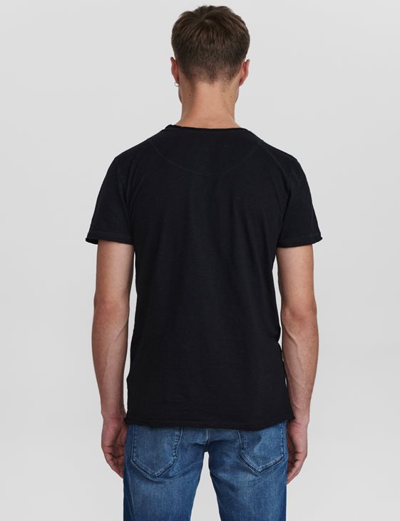 GABBA - KONRAD STRAIGHT SLUB TEE - BLACK