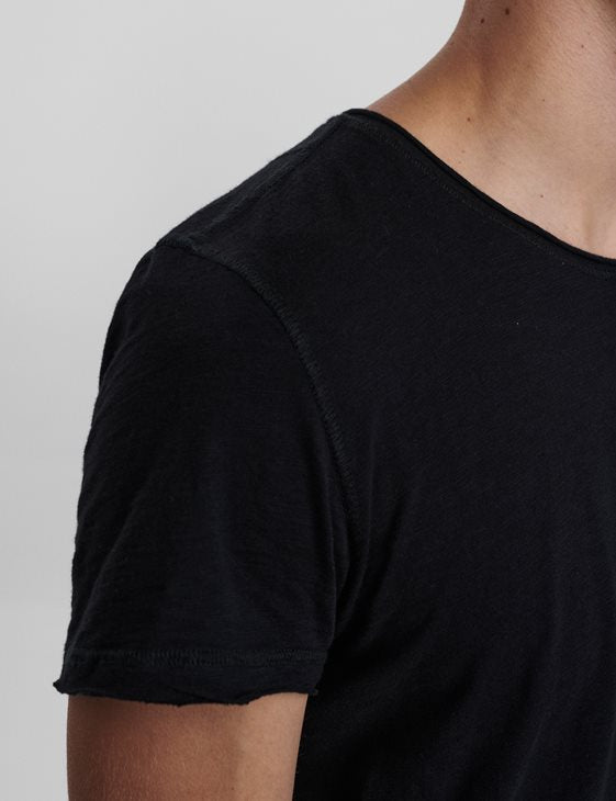 GABBA - KONRAD STRAIGHT SLUB TEE - BLACK