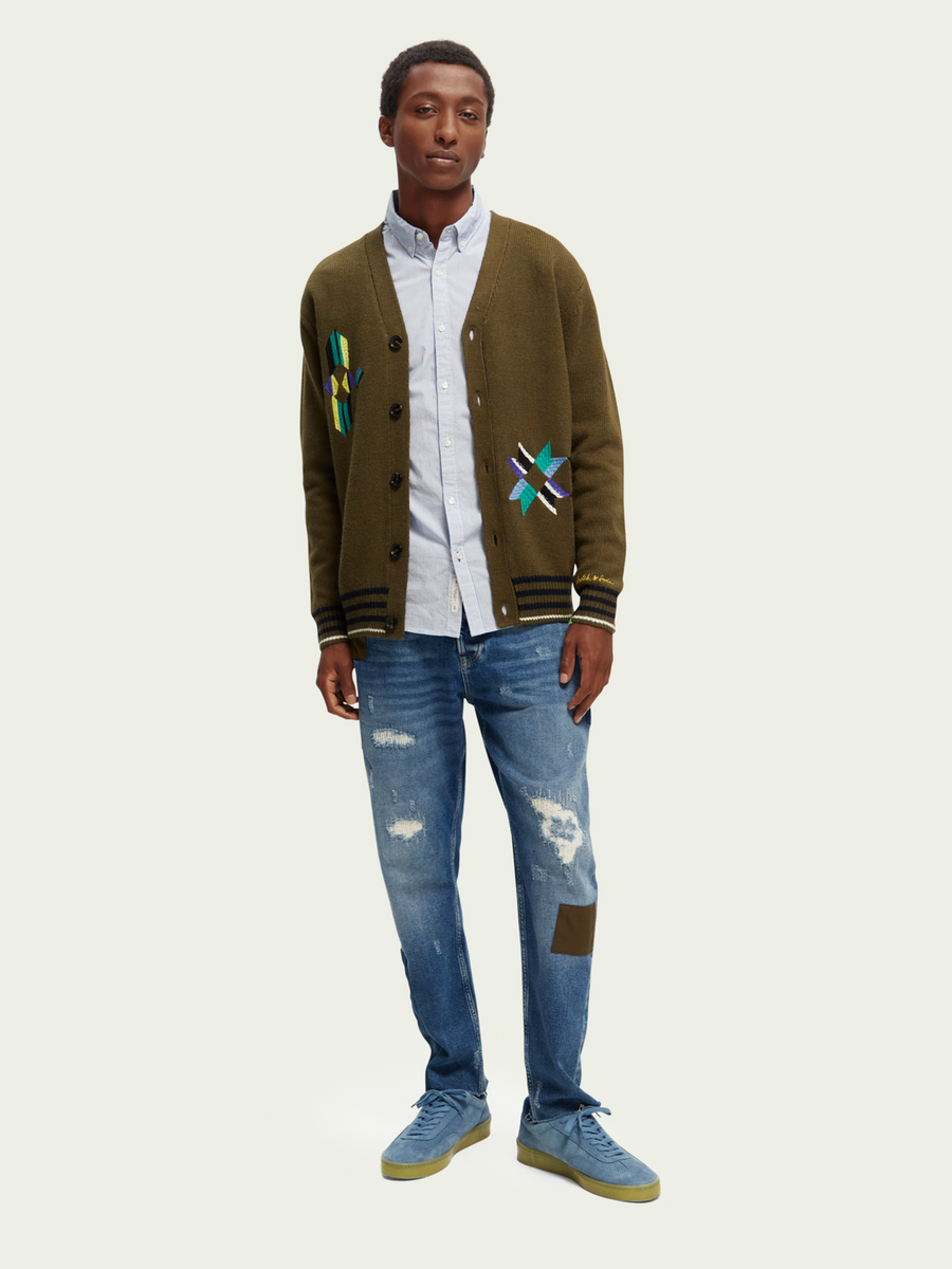 SCOTCH & SODA - PATCHED-ON ARTWORK V-NECK CARDIGAN COMBO A