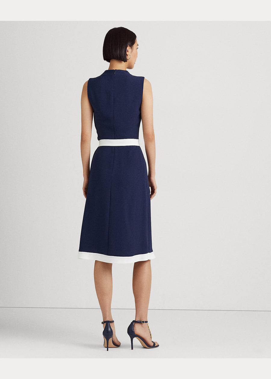 LAUREN RALPH LAUREN - BELTED CREPE MOCKNECK DRESS REFINED NAVY/ WHITE
