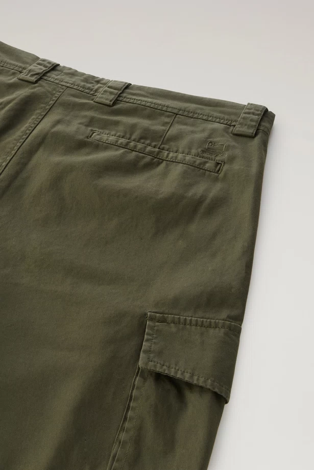 WOOLRICH - CLASSIC CARGO SHORT DARK GREEN