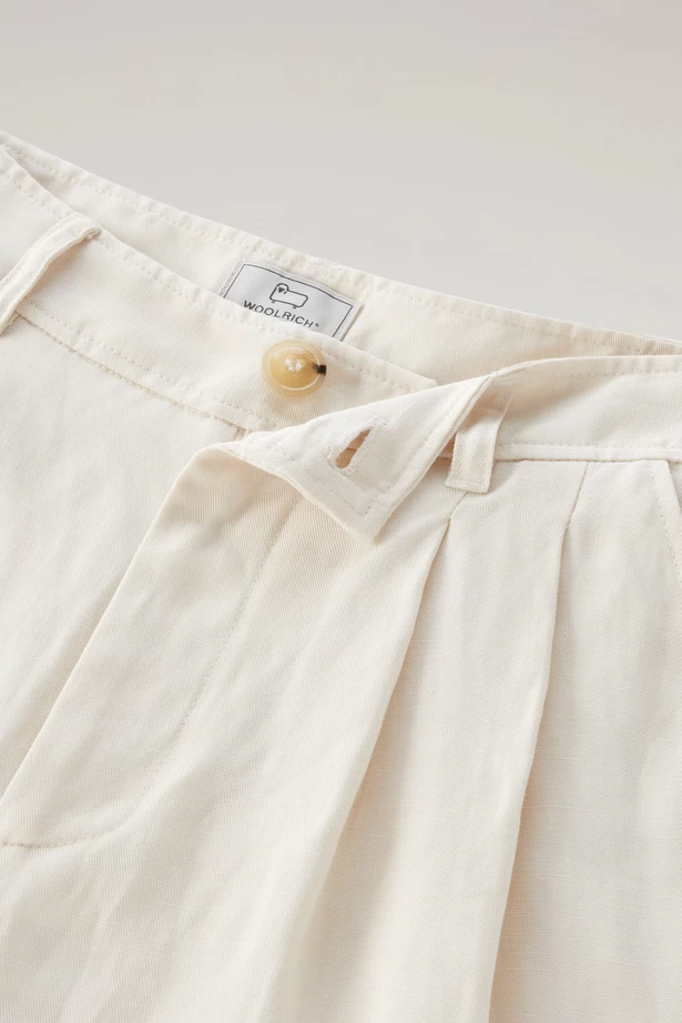 WOOLRICH - VISCOSE LINEN SHORT MILKY CREAM