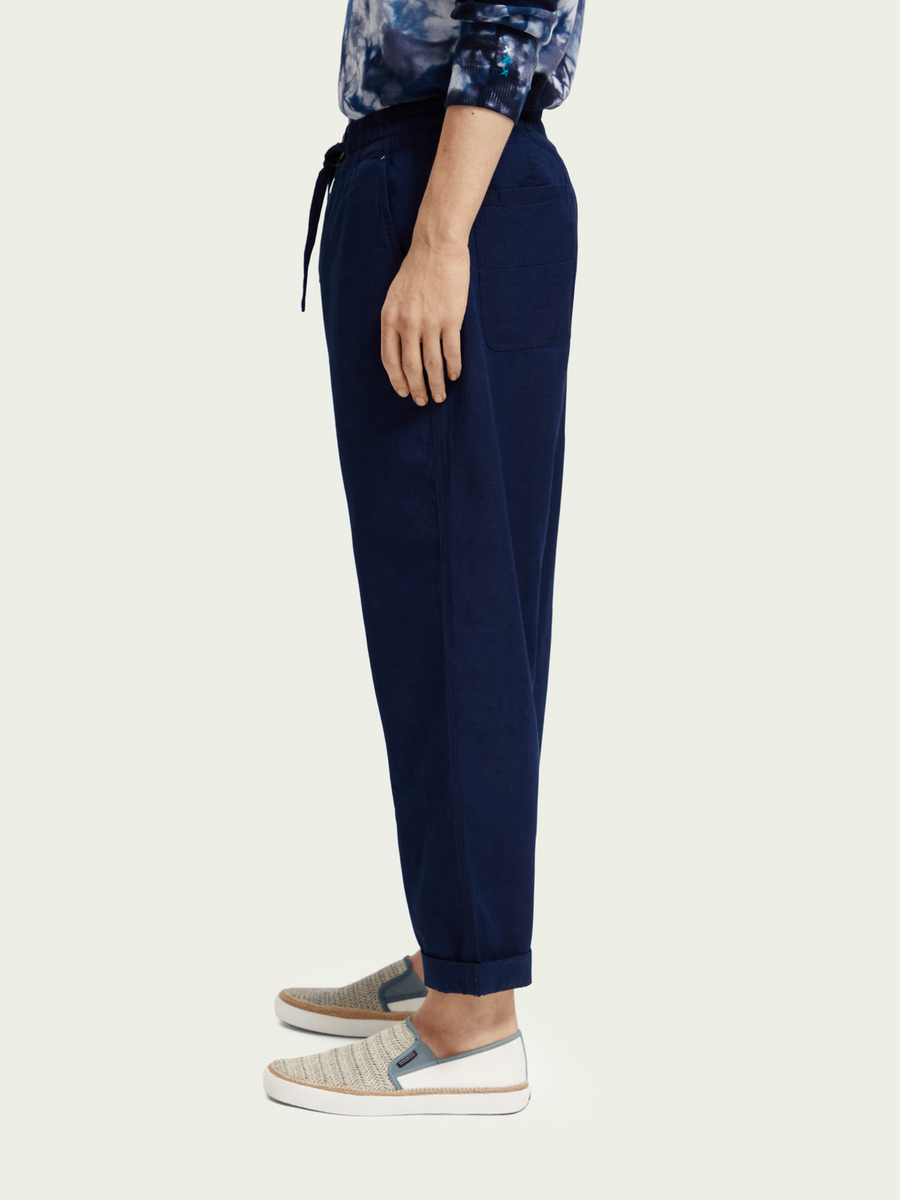 SCOTCH & SODA - MID RISE PLEATED CHINO INDIGO