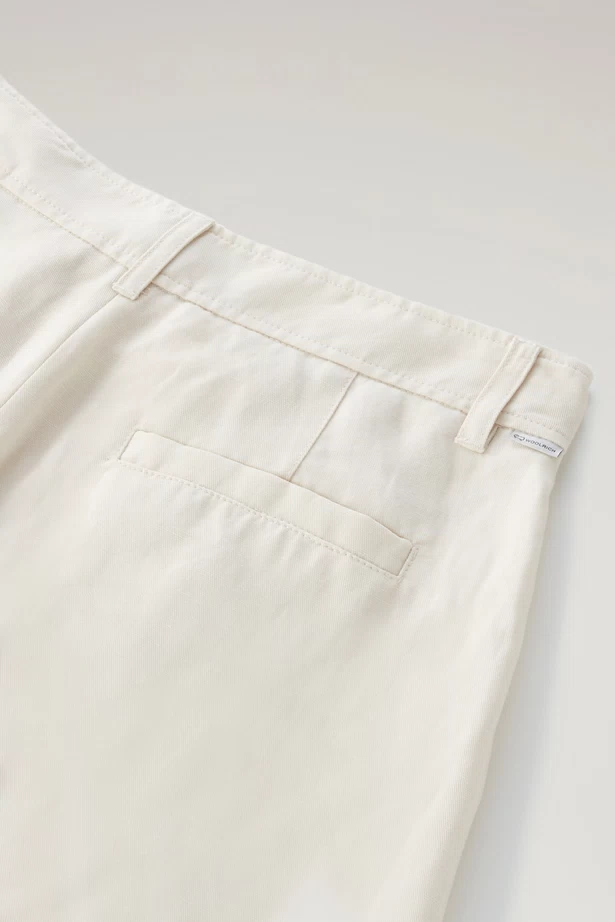 WOOLRICH - VISCOSE LINEN SHORT MILKY CREAM